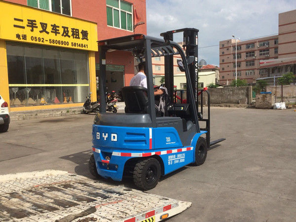 BYD 80V/540Ah Battery Powered Forklift 3.5T Load Capacity Pneumatic Tyres